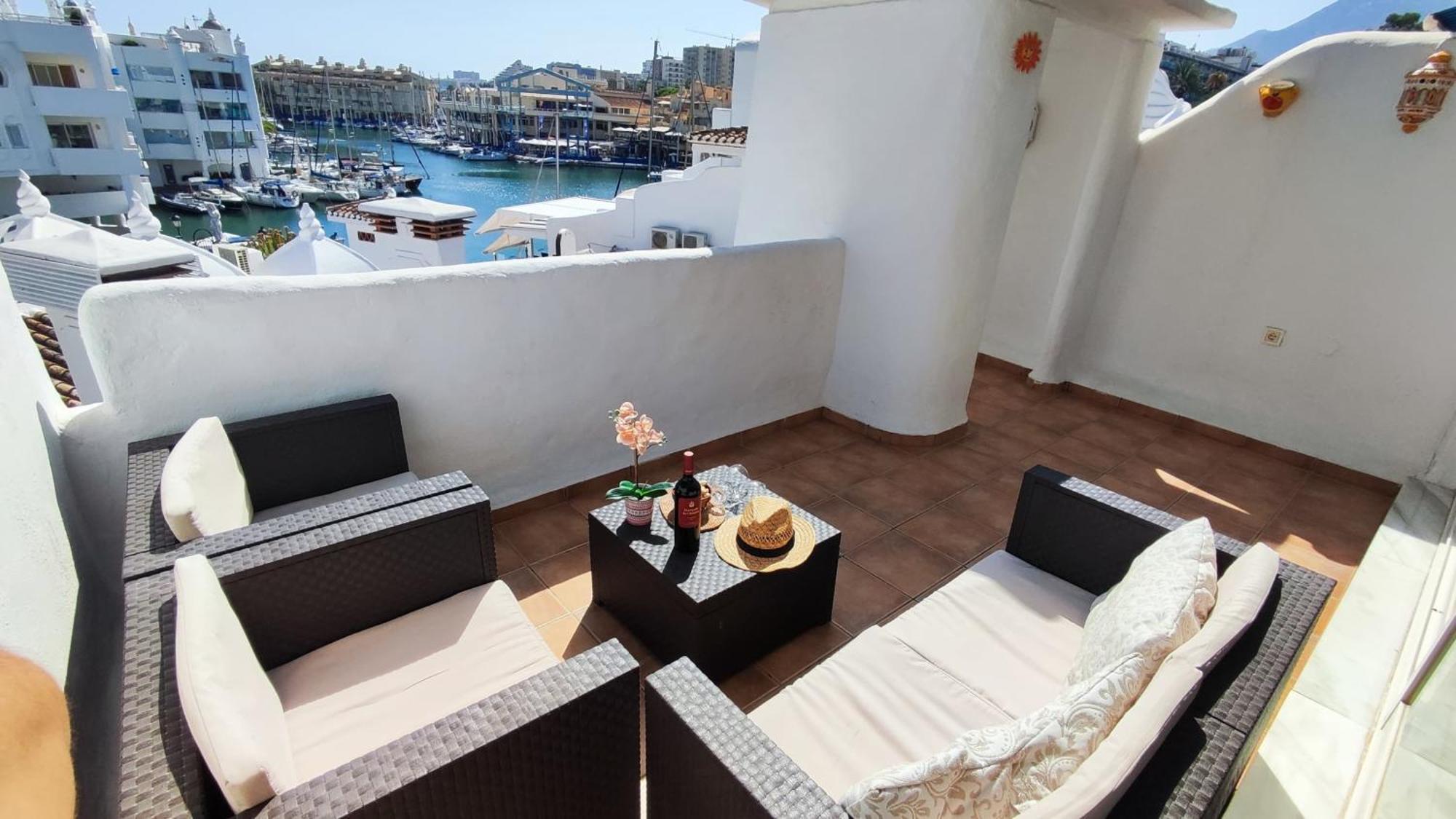 Puerto Marina Luxury Apartment With Sea Views Benalmádena Dış mekan fotoğraf